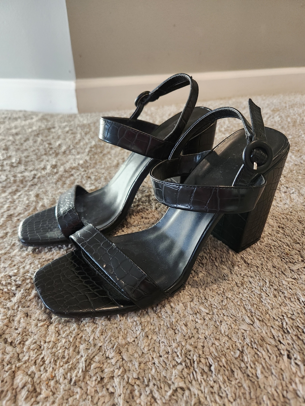 Charlotte Russe Black Croc-Embossed Block Heel Sandals
